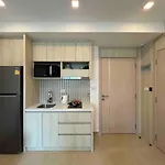 Free Power&wifi,work Remotely, Kitchen,deal Apartment