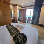 ไมค์บีชรีสอร์ท 3* Pattaya