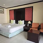 โรงแรม ไมค์บีชรีสอร์ท 3*
