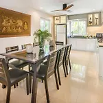 Villa Waleree