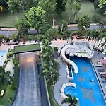 Hill And Super Seaview Apartment Pattaya