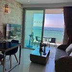 Hill And Super Seaview Pattaya