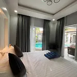 Majestic Pool Pattaya