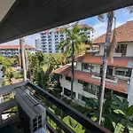 Cozy Apartment In Tree Town Pattaya