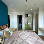 1 Bed Condo With Seaview