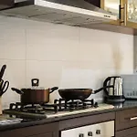 Queen Massarossa Pool Villa Pattaya-25