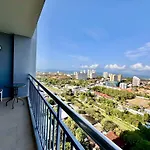 Long Stay 1 Bedroom Sea View