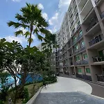 Pool Access Room Near Beach And Town