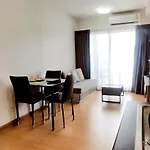 Supalai Mare 1-bedroom With Balcony & Sea View Pattaya