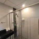 อพาร์ทเม้น Supalai Mare 1-bedroom With Balcony & Sea View *
