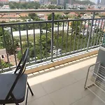 อพาร์ทเม้น Supalai Mare 1-bedroom With Balcony & Sea View Pattaya
