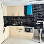 อพาร์ทเม้น Grand Avenue 1br Pool View Smart Tv Wifi 6th Floor Pattaya