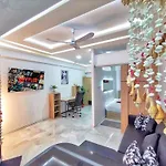 Hagone Condotel - Pool, Near Pattaya City & Steps To Weekend Market