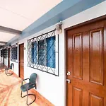 Oyo 1157 Ploy Pailin Place