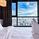 2 Bed Room At Excellent Location - Pattaya Central