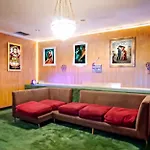 Bigg Boss House Near Walking St