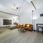 Oasis Suites Pattaya