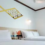 Arawana Regency North Hotel