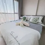 The Base Pattaya, High Floor, Seaview อพาร์ทเม้น *