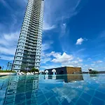 Supalai Sea View Luxury *