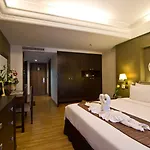 Resort Lk Mantra Pura