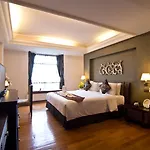 Resort Lk Mantra Pura