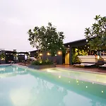Page 10 4* Pattaya