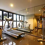 Page 10 Hotel 4*