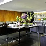 Page 10 Hotel 4*
