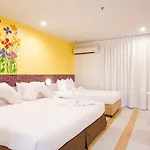 โรงแรมแกรนด์ เบลลา 4*