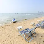 จอมเทียนโบ๊ทเฮ้าส์ 3* Pattaya