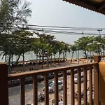 จอมเทียนโบ๊ทเฮ้าส์ Pattaya