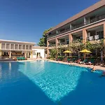 Authong โรงแรม