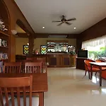 Hotel Sabai 3*