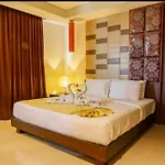 โรงแรม Tycoon Holiday Hotel Pattaya