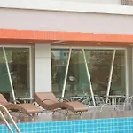 Chariot โรงแรม 3*