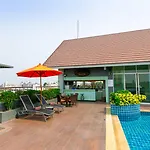 โรงแรมอเดลฟี พัทยา (SHA Plus+)