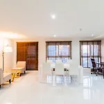 Apartment The Place Pratumnak By Sunny