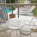 The Place Pratumnak By Sunny Apartment