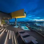 Edge By Kansiree โรงแรม