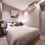 Luxury 2 Bed Room Sea View Bath Tub In Balcony