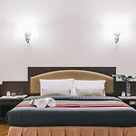 โรงแรม Marine Yensabai 3*