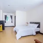 1 Pattaya