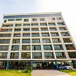 Hotel Oyo 458 Nakorn Siam Boutique 2*