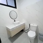 Saga Pool House 5br, 200m From Villa Pattaya