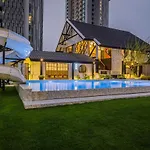 Saga Pool House 5Br, 200M From Beach