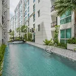 อพาร์ทเม้น Olympus Garden Direct Pool Access By Sankalp