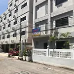 Radi Mansion โรงแรม *