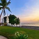 The Heritage Pattaya Beachfront Resort