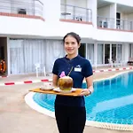 Sandy Spring โรงแรม 3*